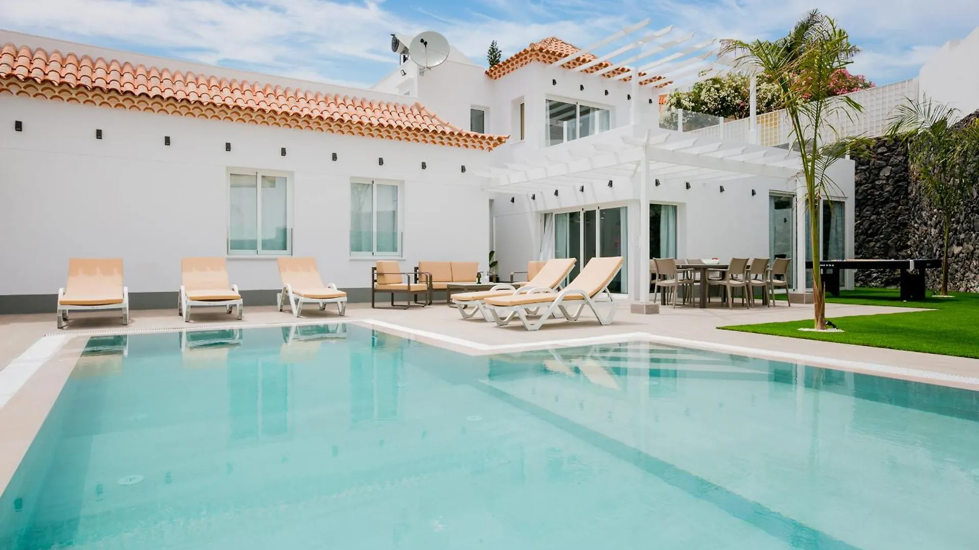 Villa Elite: Your Private Haven Of Prestige Costa Adeje  Prázdninový dům