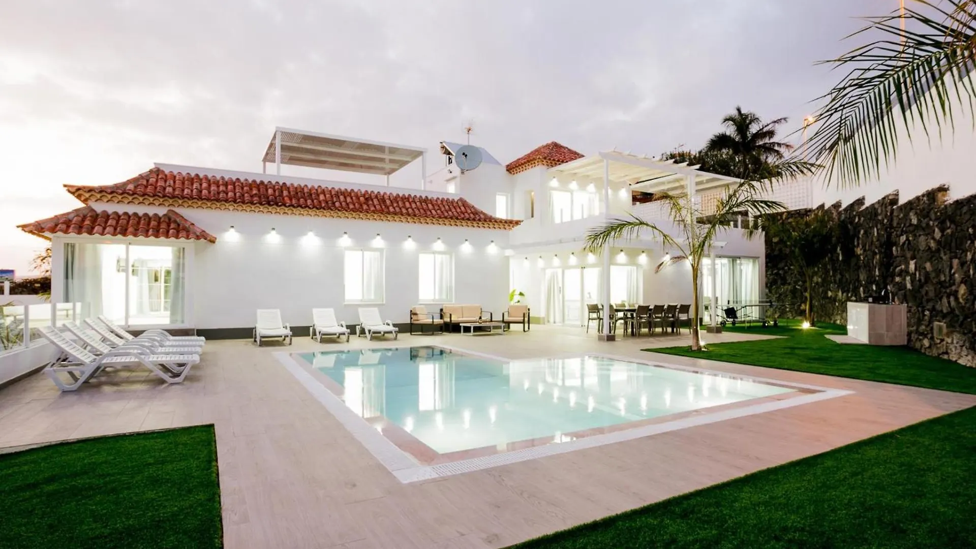 Villa Elite: Your Private Haven Of Prestige Costa Adeje  Spain